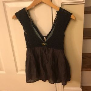 Super cute free people shirt size small